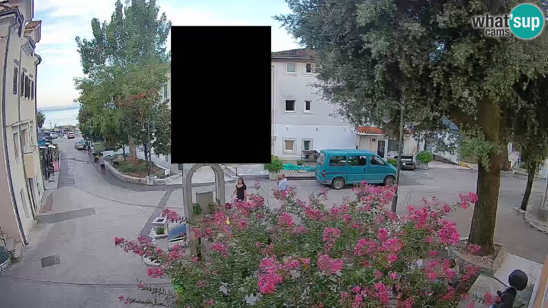 Spletna kamera center Mošćeniška Draga – Pogled v živo