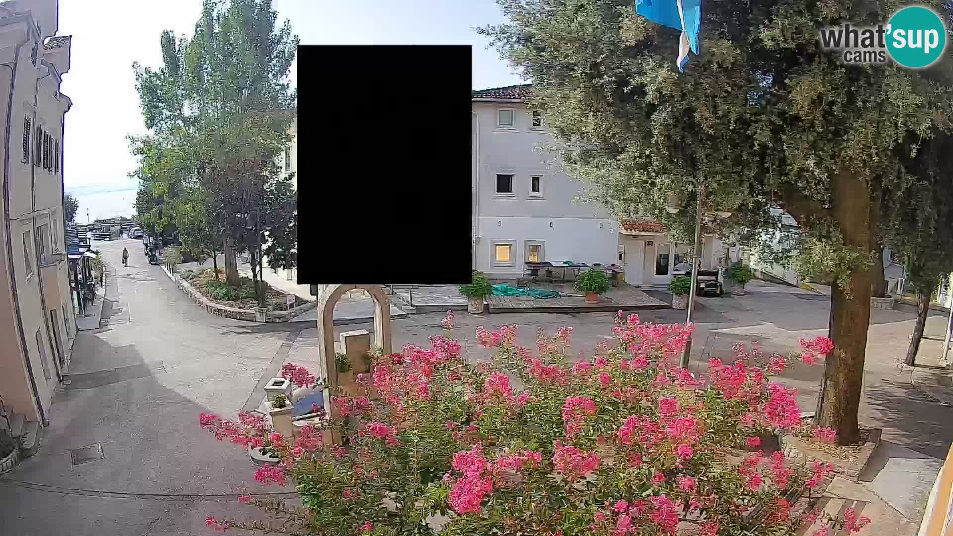 Web kamera centar Mošćeničke Drage – Pogled uživo