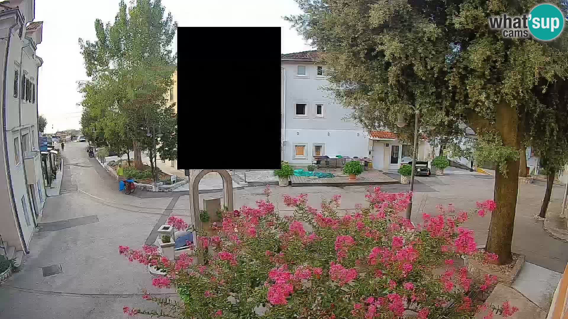 Webcam Mošćenička Draga Center – Live View of the Town Center