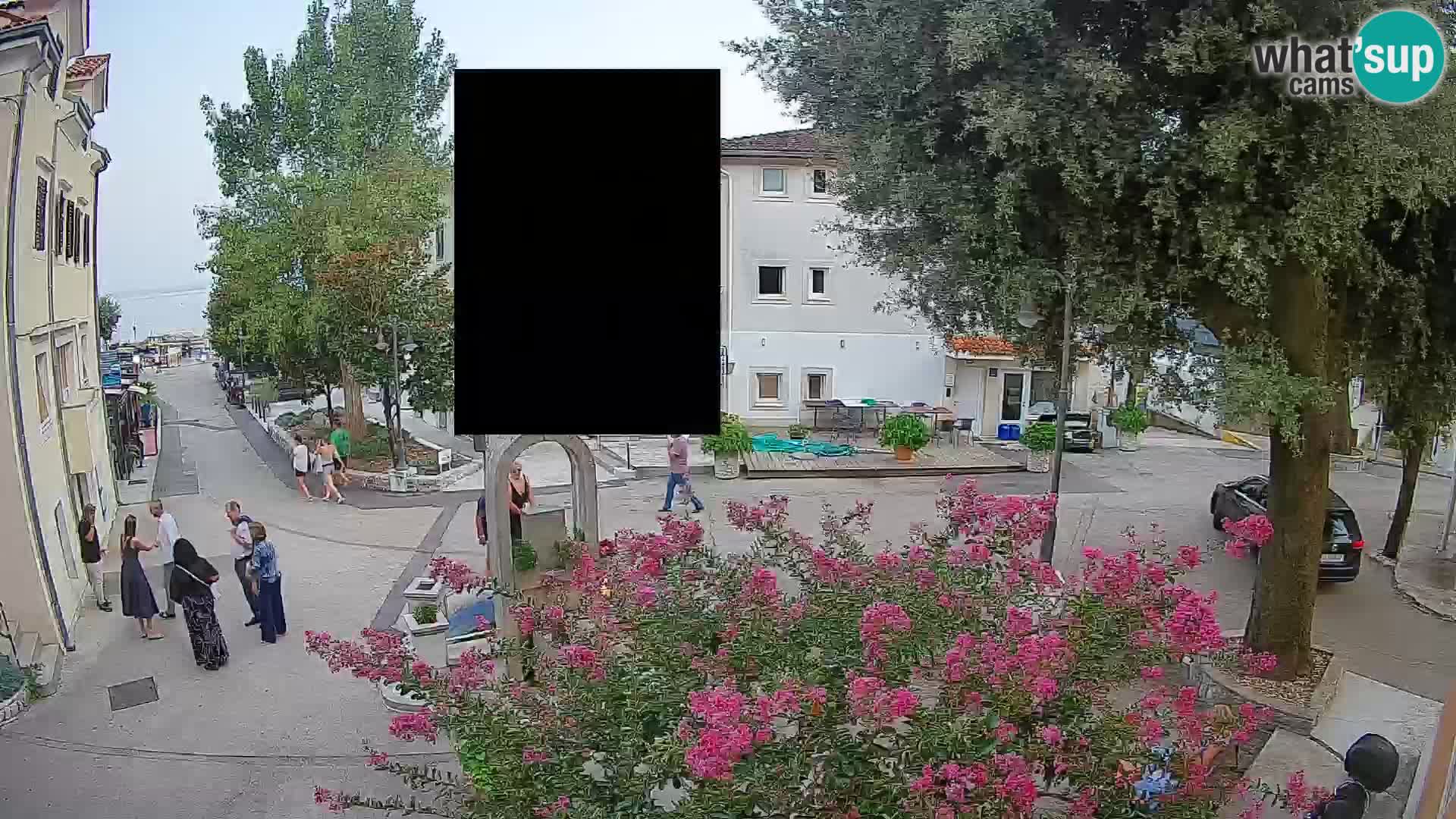 Webcam Mošćenička Draga Center – Live View of the Town Center