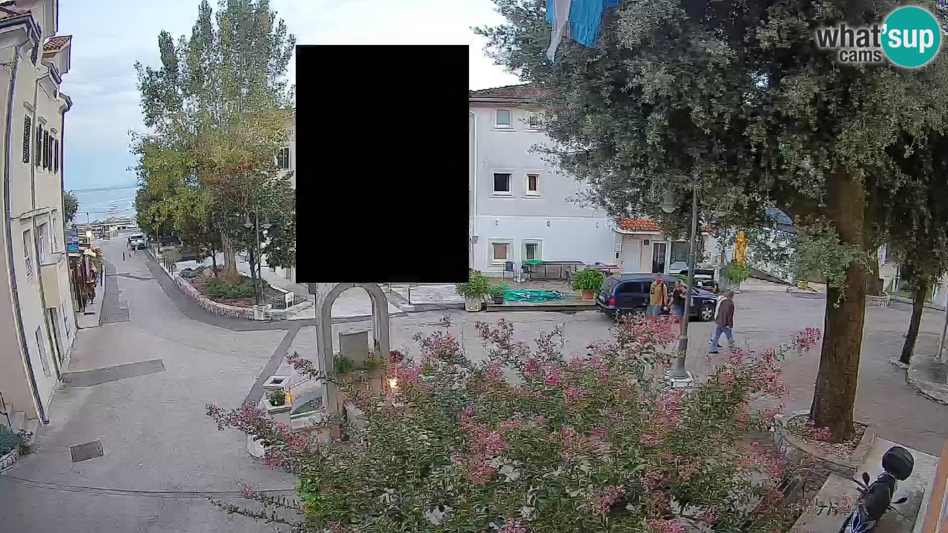 Webcam Mošćenička Draga Center – Live View of the Town Center