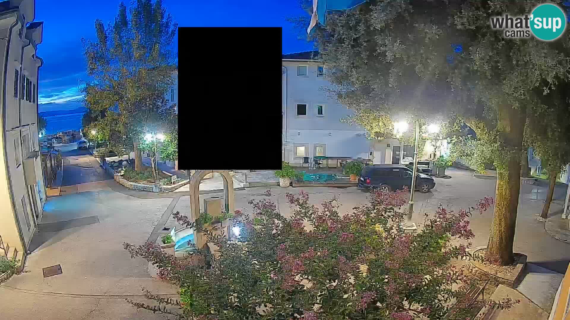 Webcam Mošćenička Draga Center – Live View of the Town Center