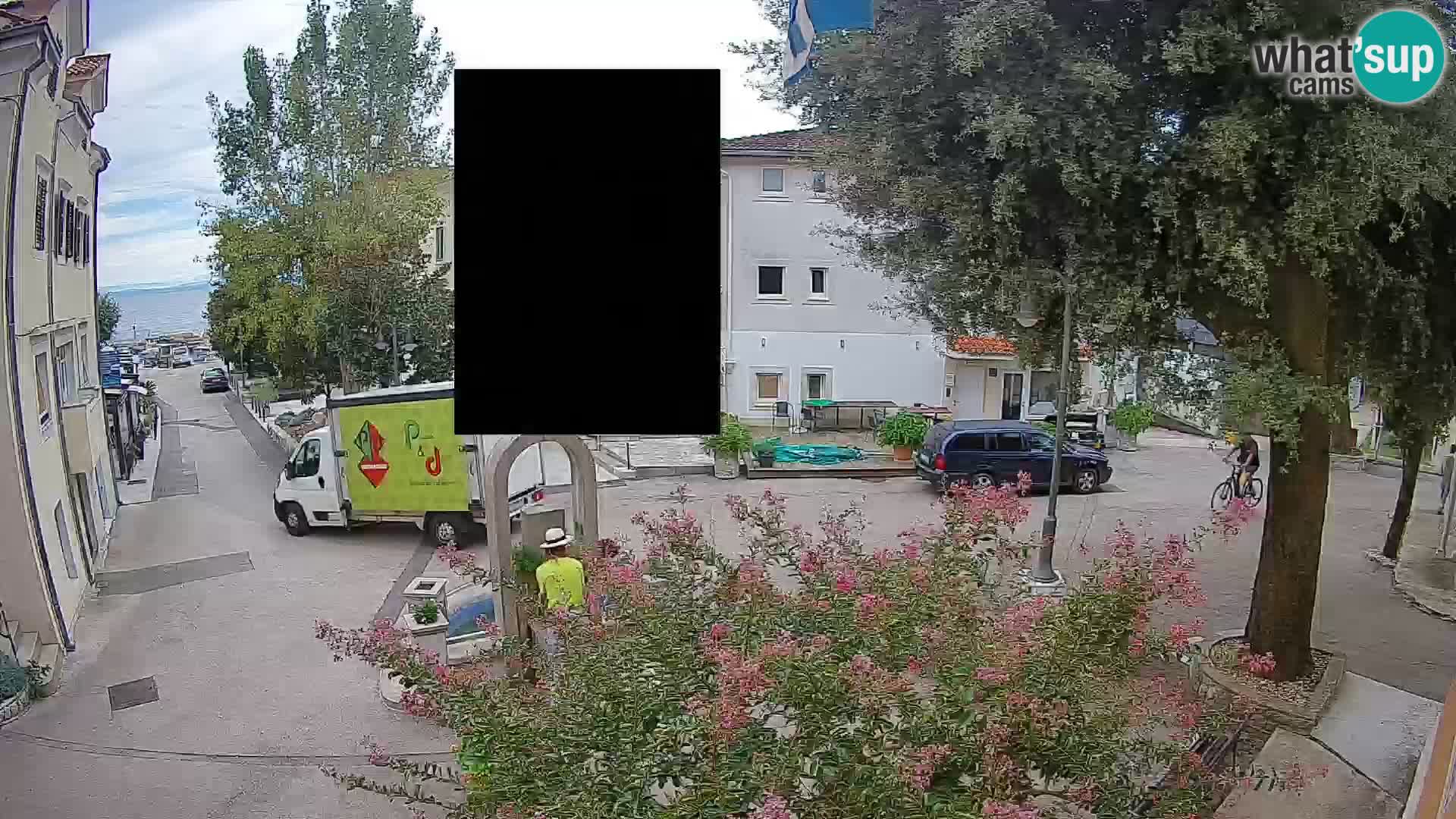 Webcam Mošćenička Draga Center – Live View of the Town Center