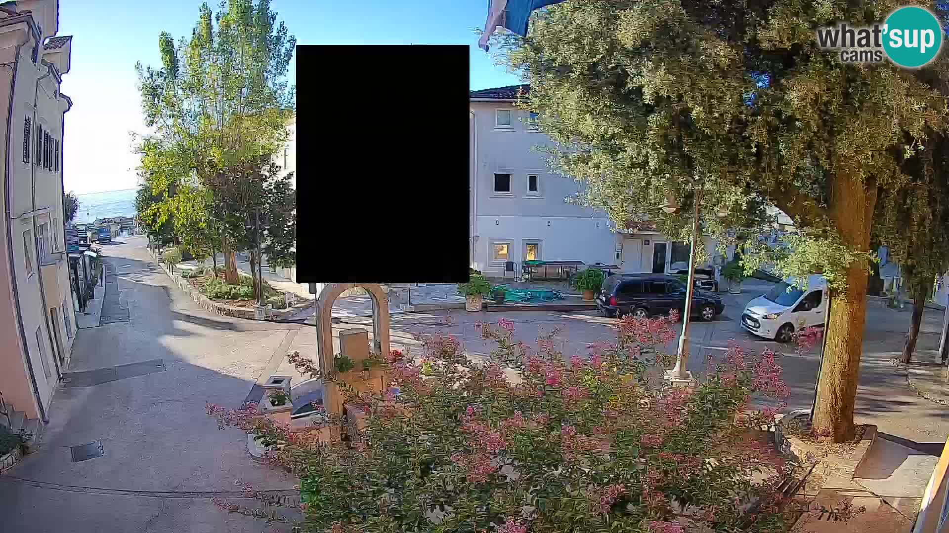 Spletna kamera center Mošćeniška Draga – Pogled v živo