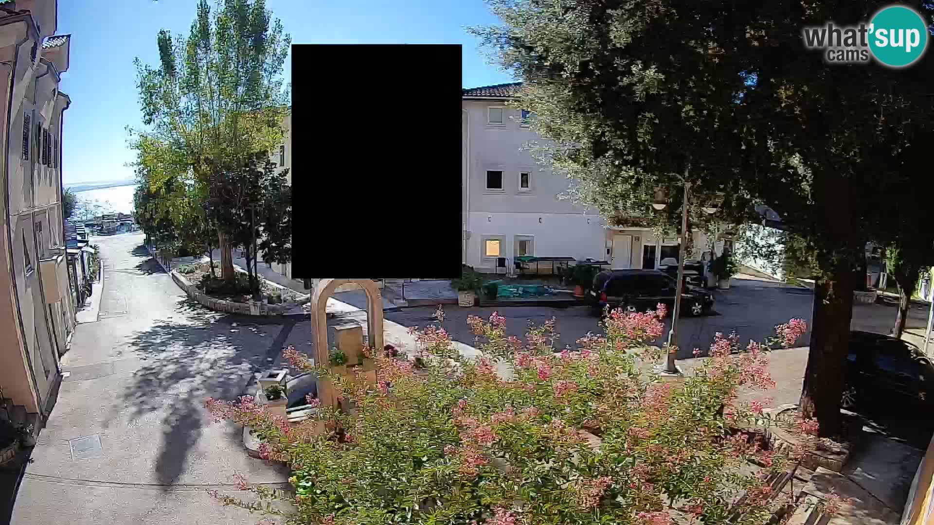 Webcam Mošćenička Draga Center – Live View of the Town Center