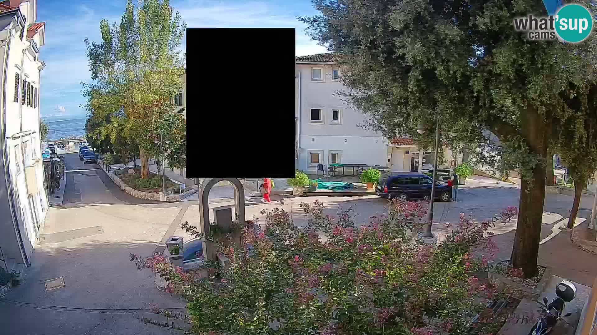 Web kamera centar Mošćeničke Drage – Pogled uživo
