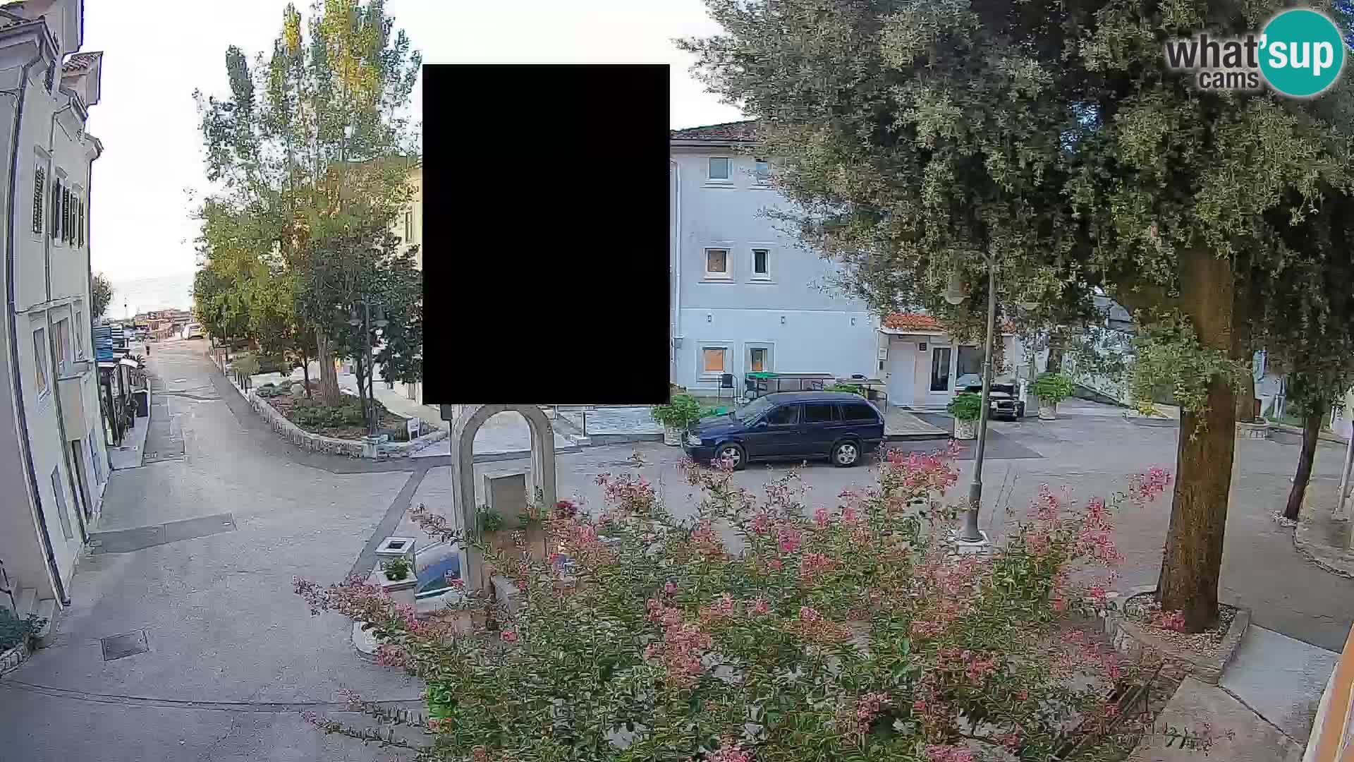 Spletna kamera center Mošćeniška Draga – Pogled v živo