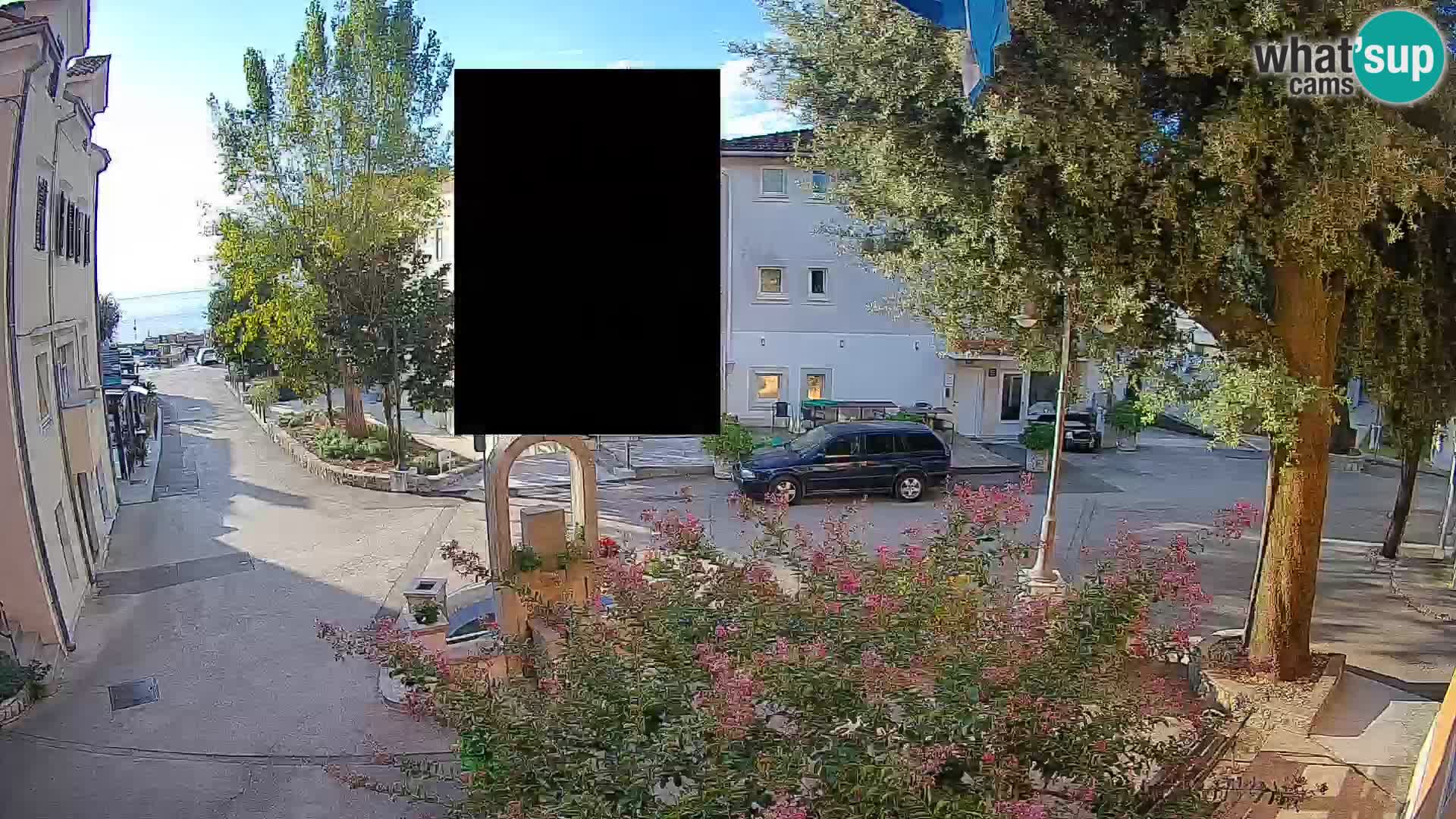 Spletna kamera center Mošćeniška Draga – Pogled v živo