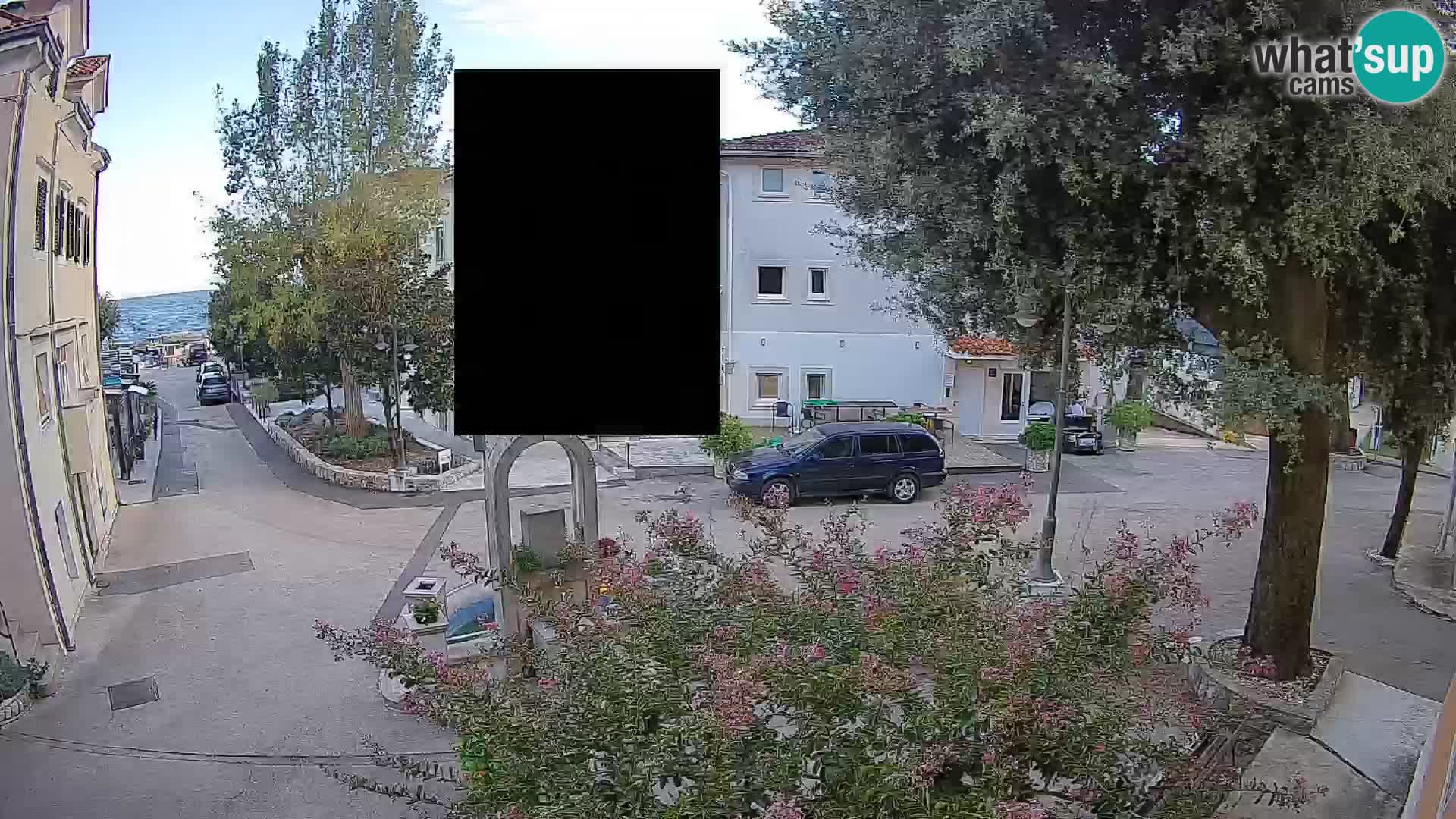 Web kamera centar Mošćeničke Drage – Pogled uživo