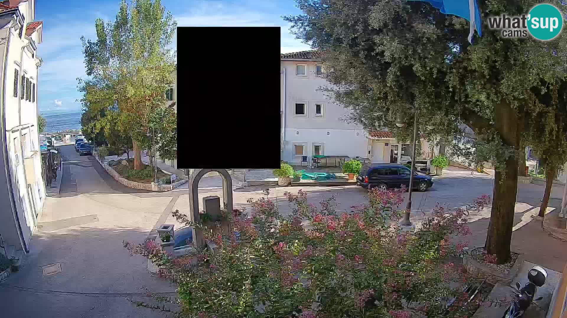 Webcam Mošćenička Draga Center – Live View of the Town Center
