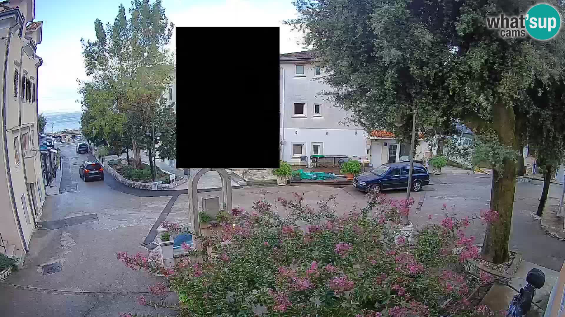 Webcam Mošćenička Draga Center – Live View of the Town Center