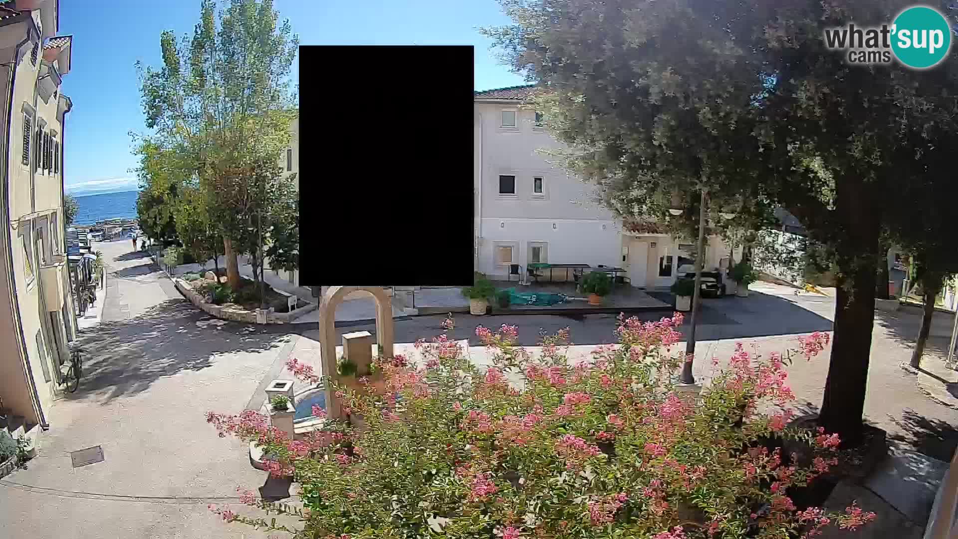 Spletna kamera center Mošćeniška Draga – Pogled v živo