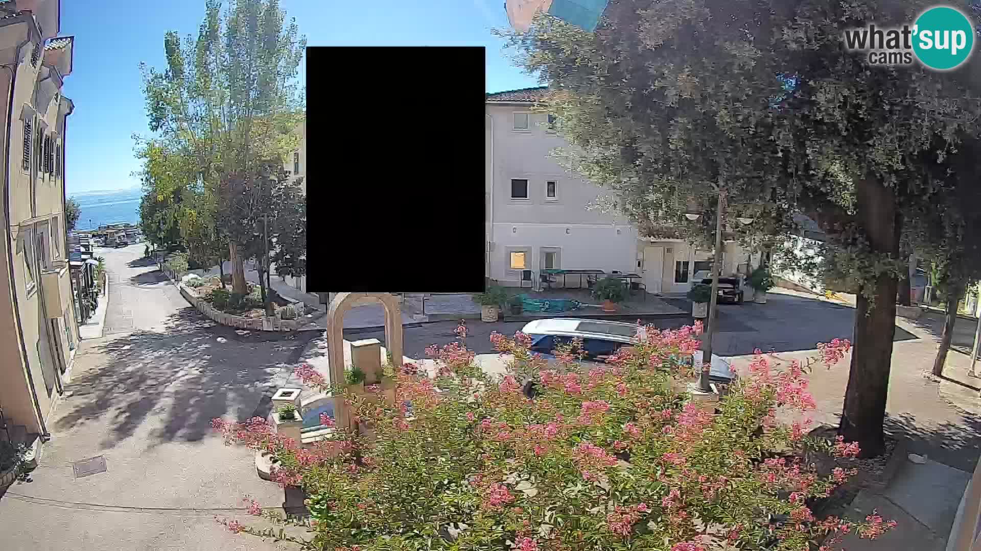 Webcam Mošćenička Draga Center – Live View of the Town Center