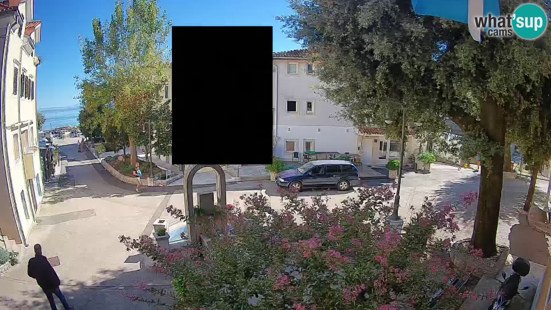 Web kamera centar Mošćeničke Drage – Pogled uživo