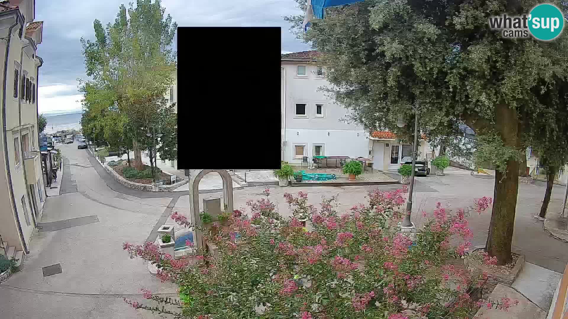 Webcam Mošćenička Draga Center – Live View of the Town Center