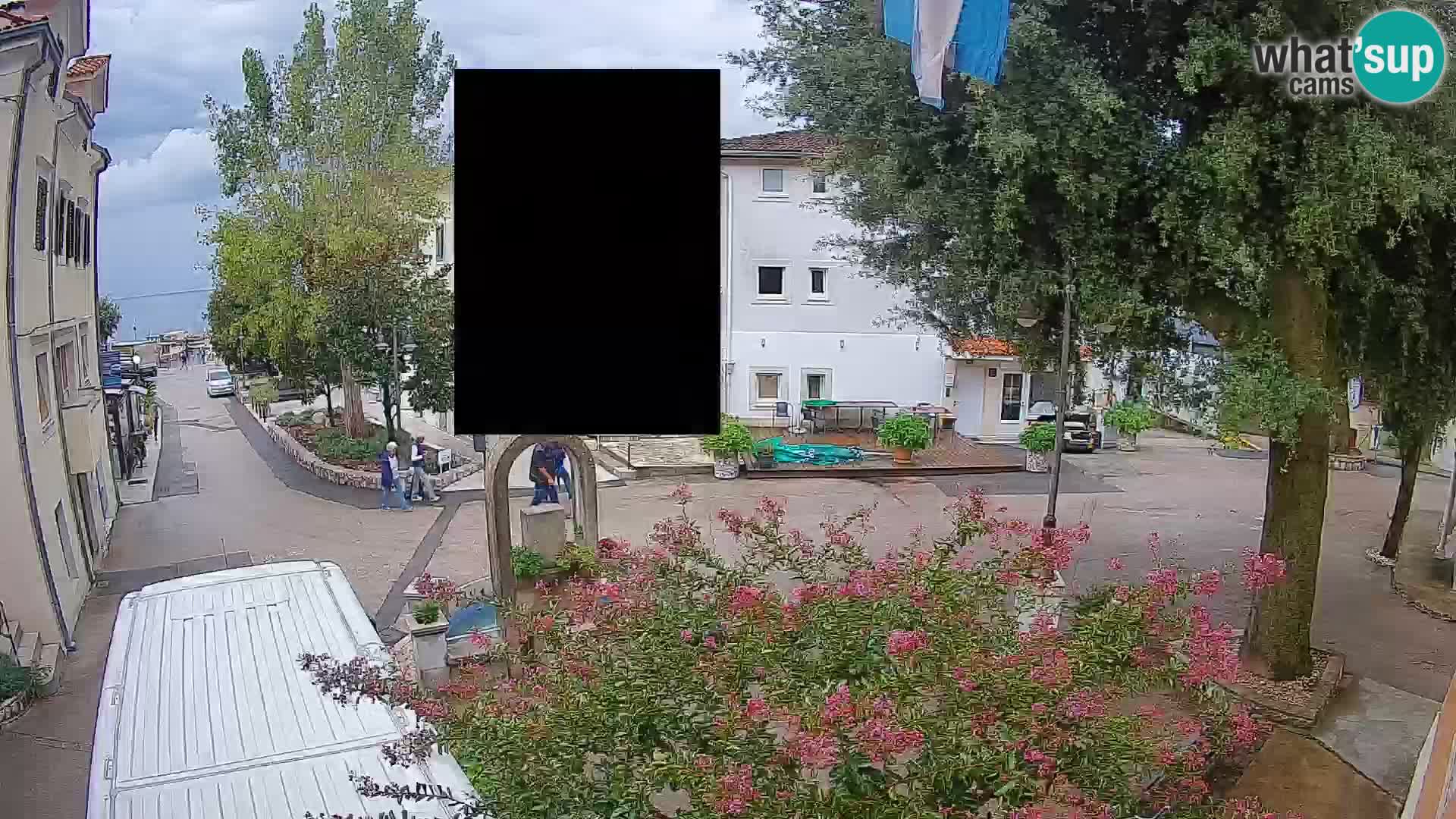 Webcam Mošćenička Draga Center – Live View of the Town Center
