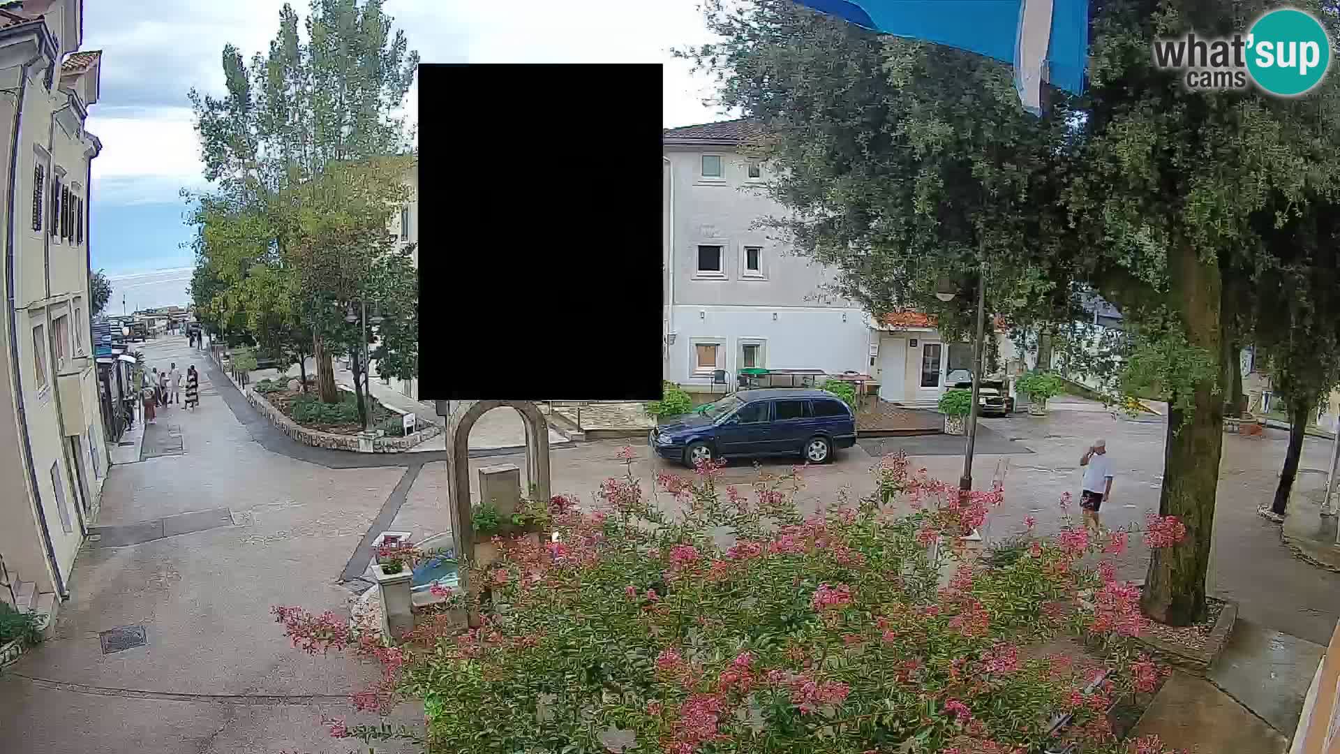 Web kamera centar Mošćeničke Drage – Pogled uživo