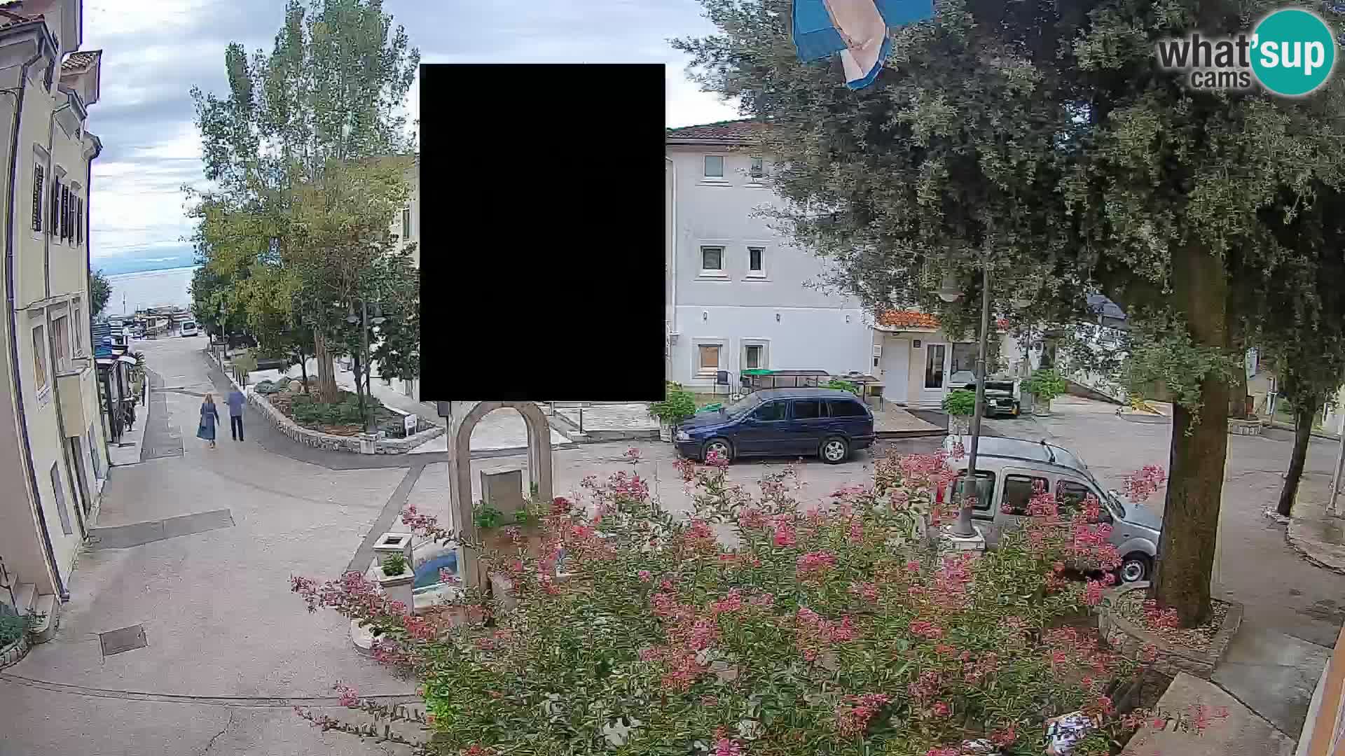Spletna kamera center Mošćeniška Draga – Pogled v živo