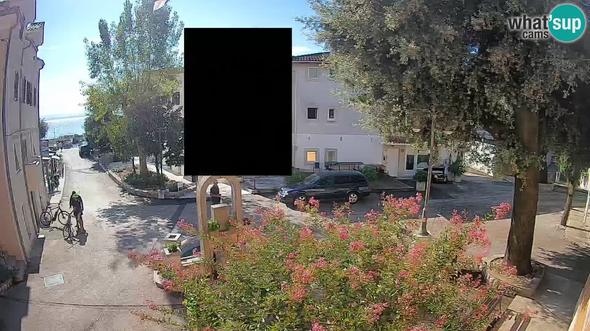 Webcam Mošćenička Draga Center – Live View of the Town Center