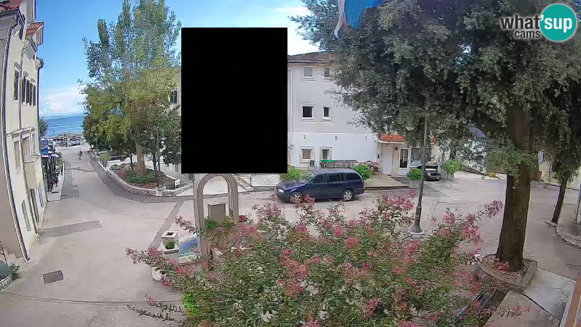 Webcam Mošćenička Draga Center – Live View of the Town Center
