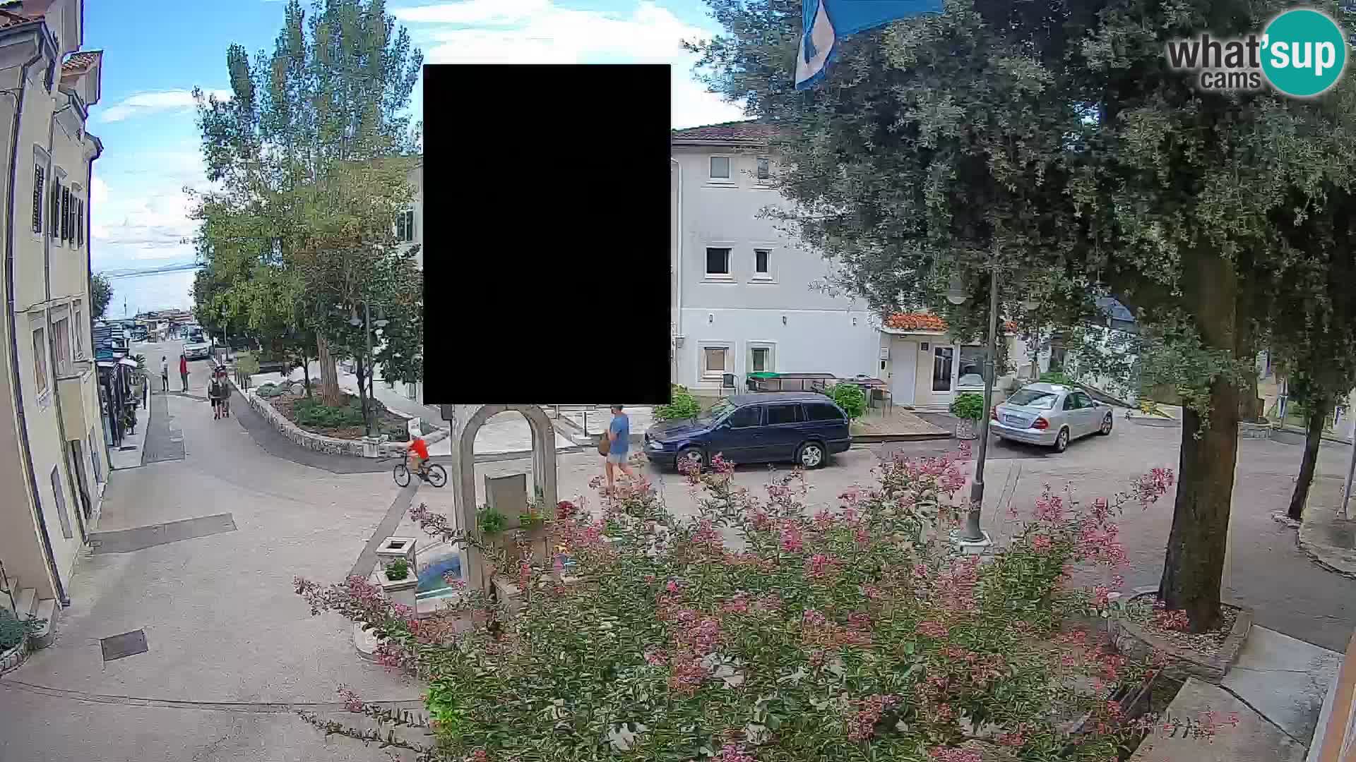 Webcam Mošćenička Draga Center – Live View of the Town Center