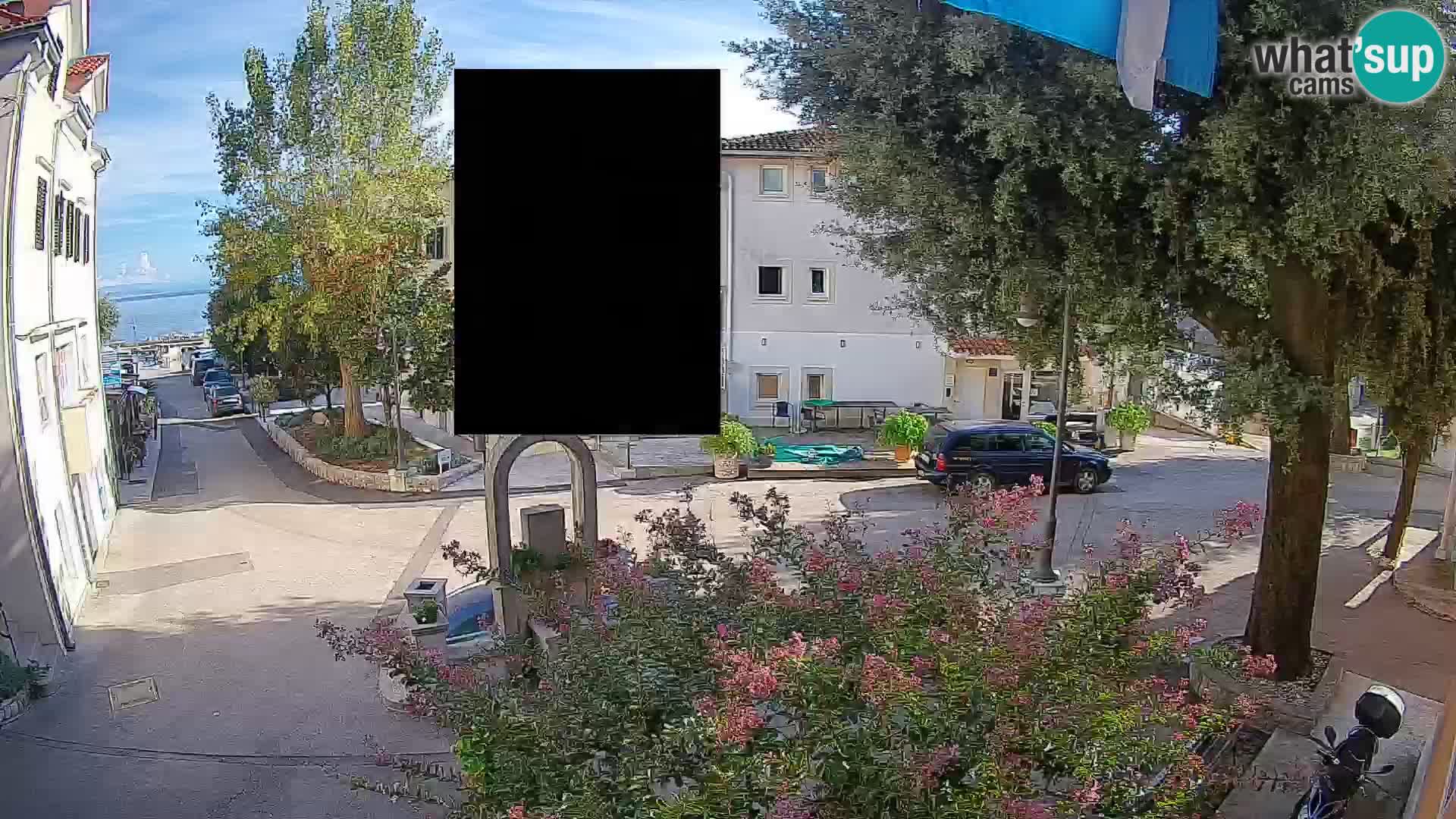 Webcam Mošćenička Draga Center – Live View of the Town Center