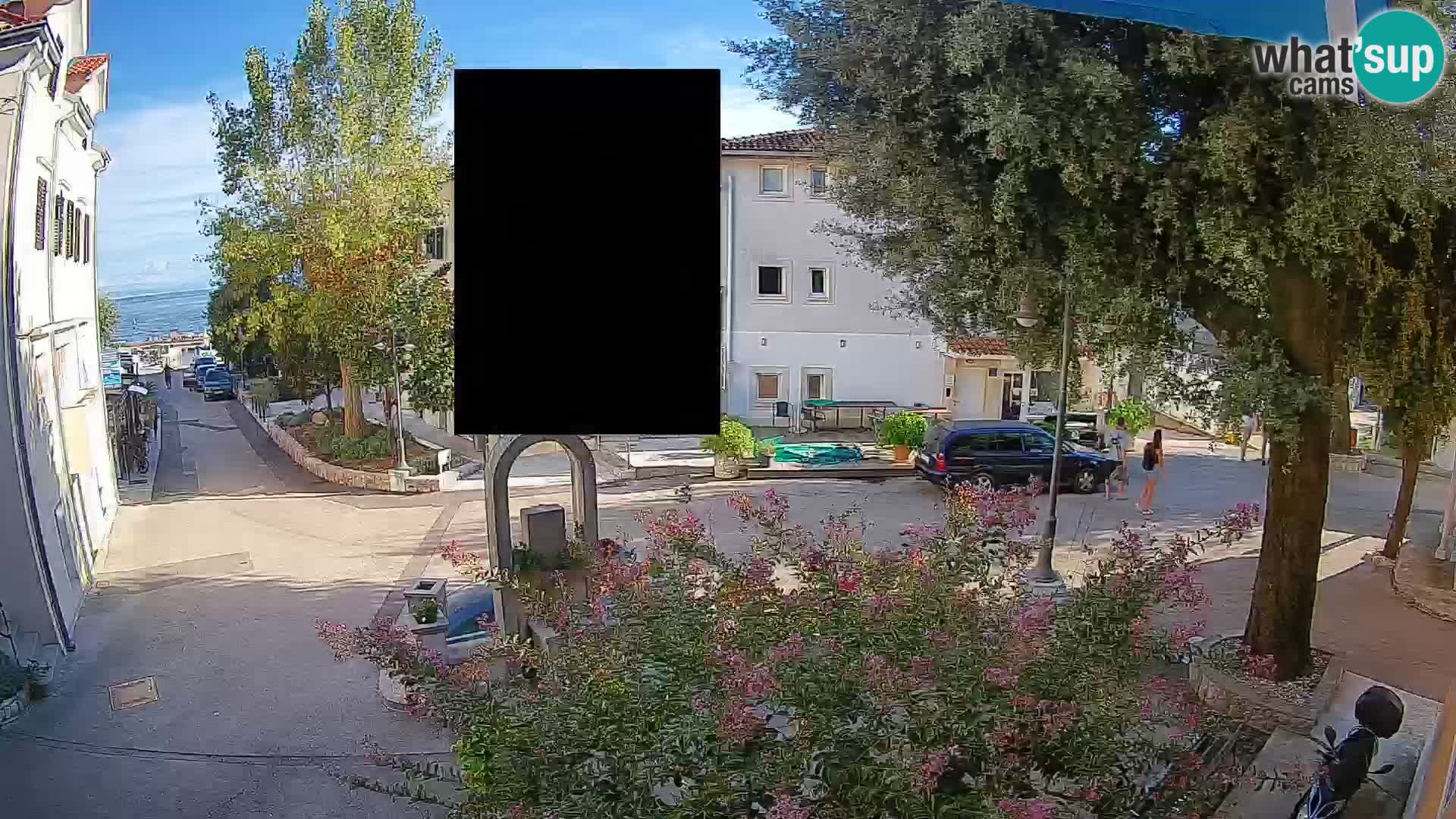 Web kamera centar Mošćeničke Drage – Pogled uživo