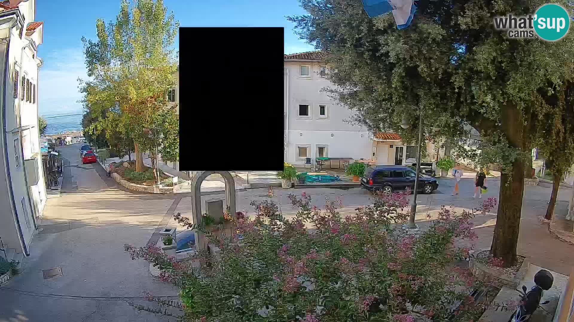 Webcam Mošćenička Draga Center – Live View of the Town Center