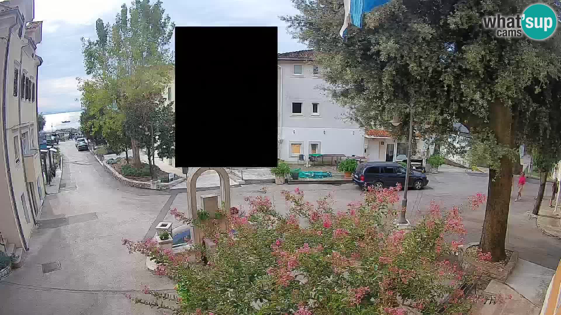 Web kamera centar Mošćeničke Drage – Pogled uživo