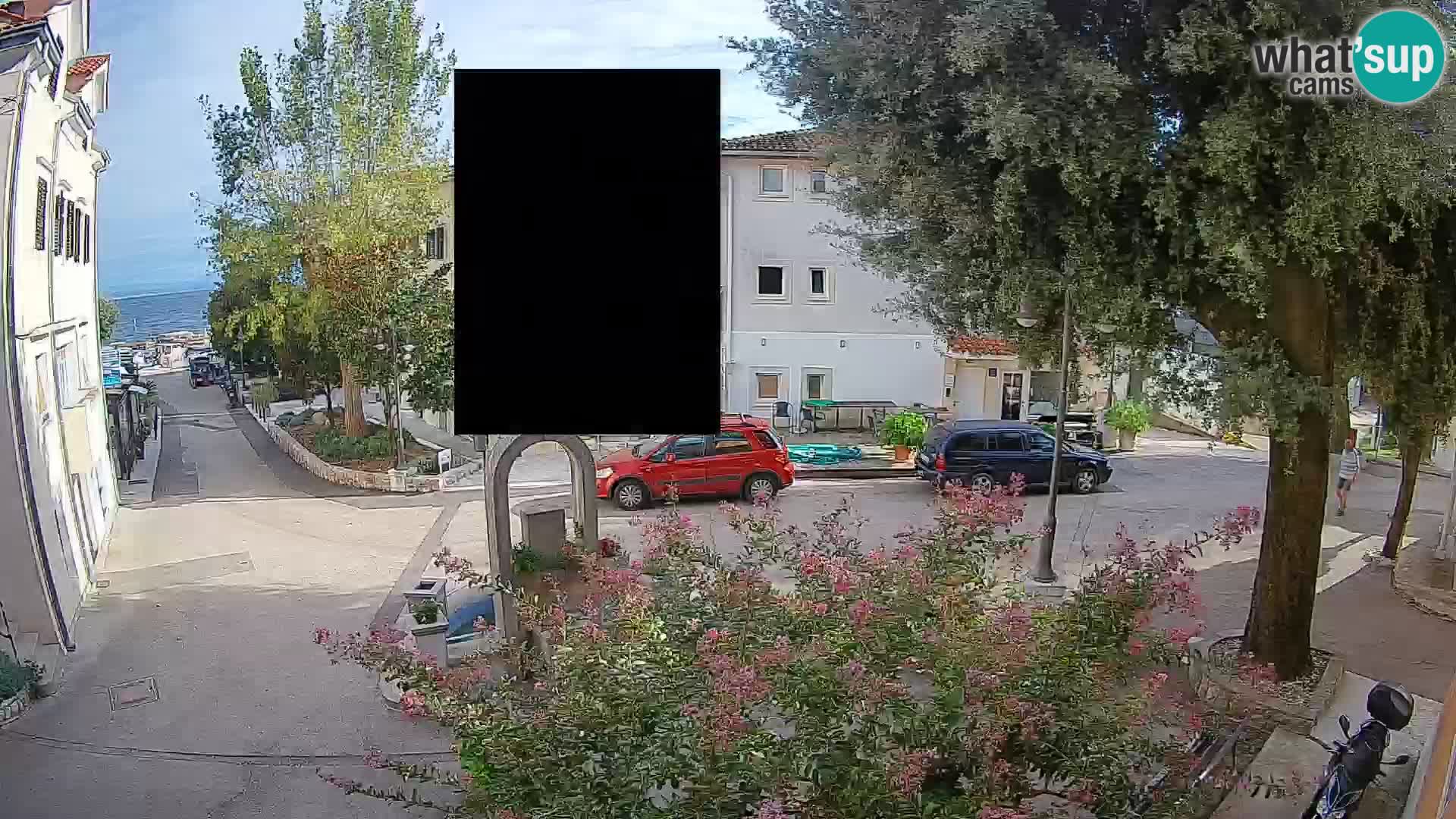 Webcam Mošćenička Draga Center – Live View of the Town Center