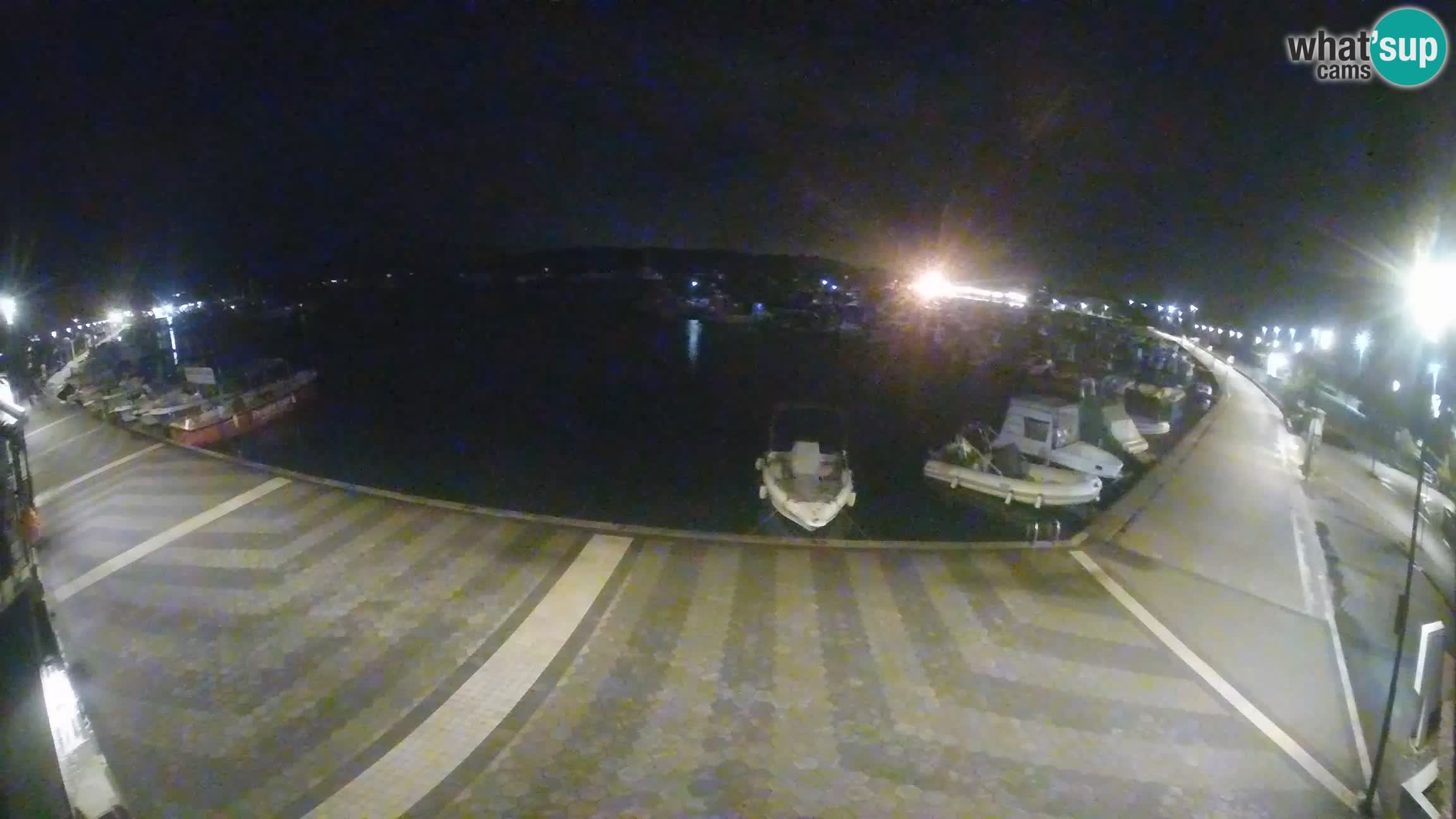 LIVE webcam Medulin marina