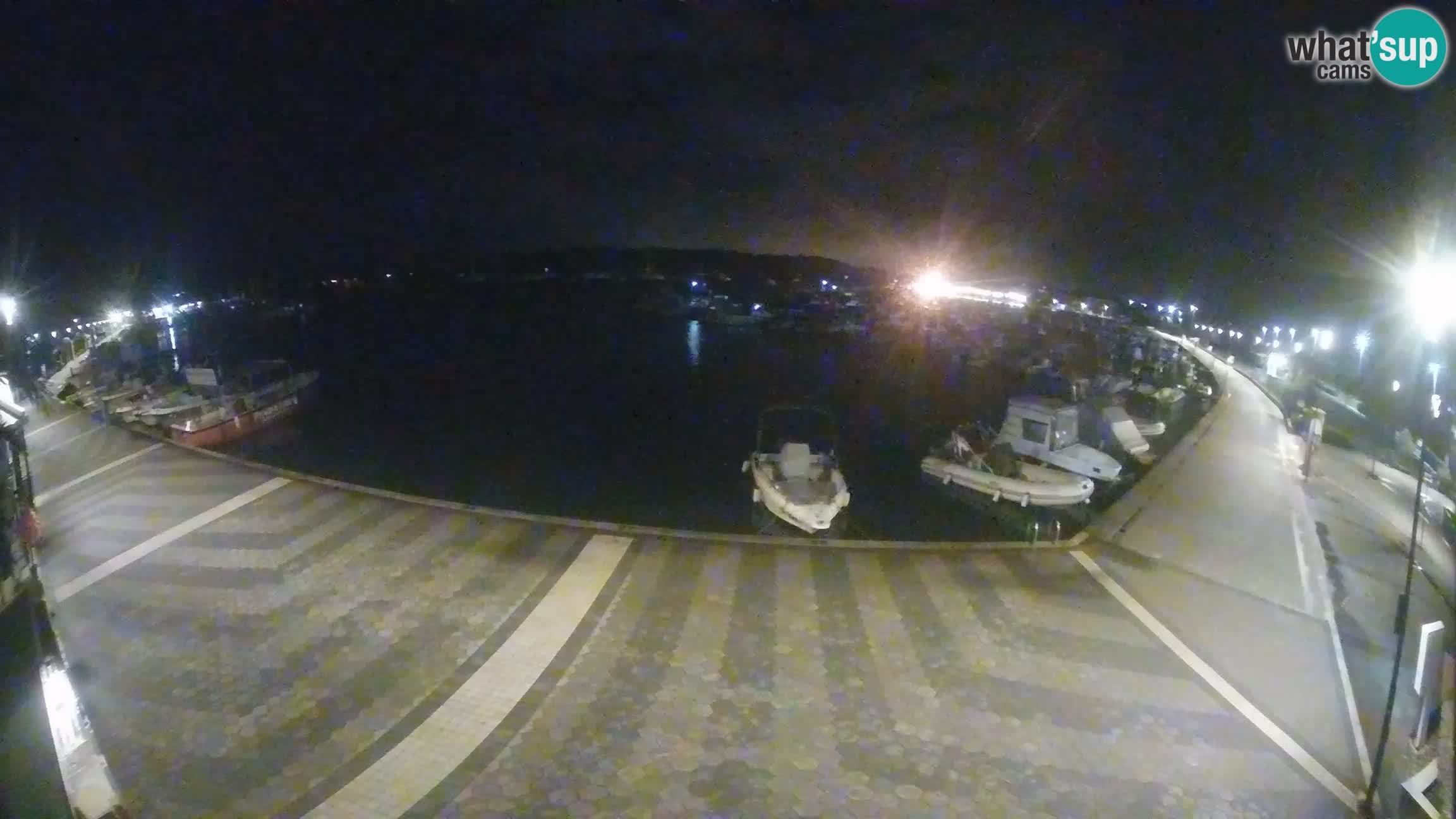 LIVE webcam Medulin marina