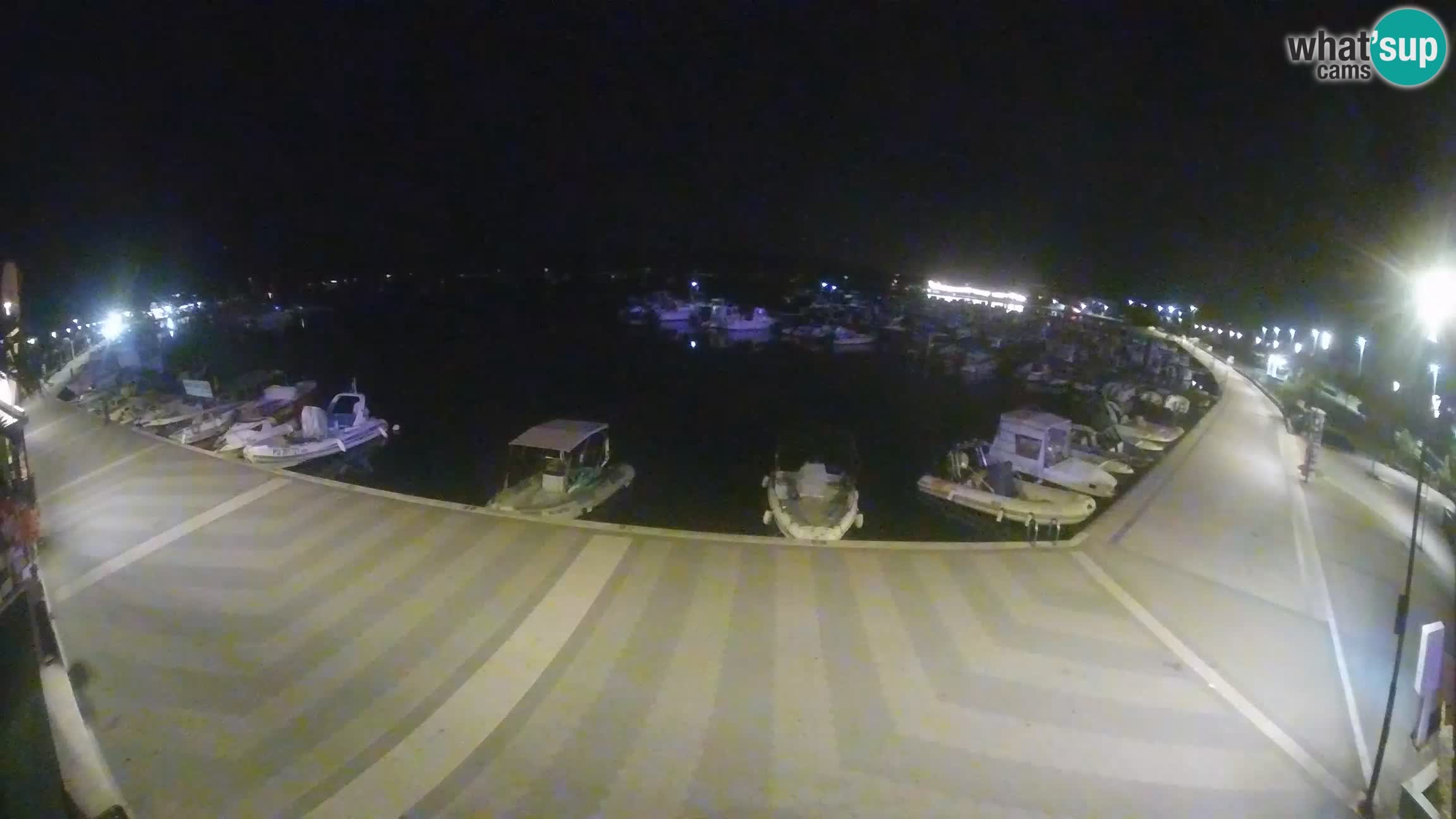 LIVE webcam Medulin marina