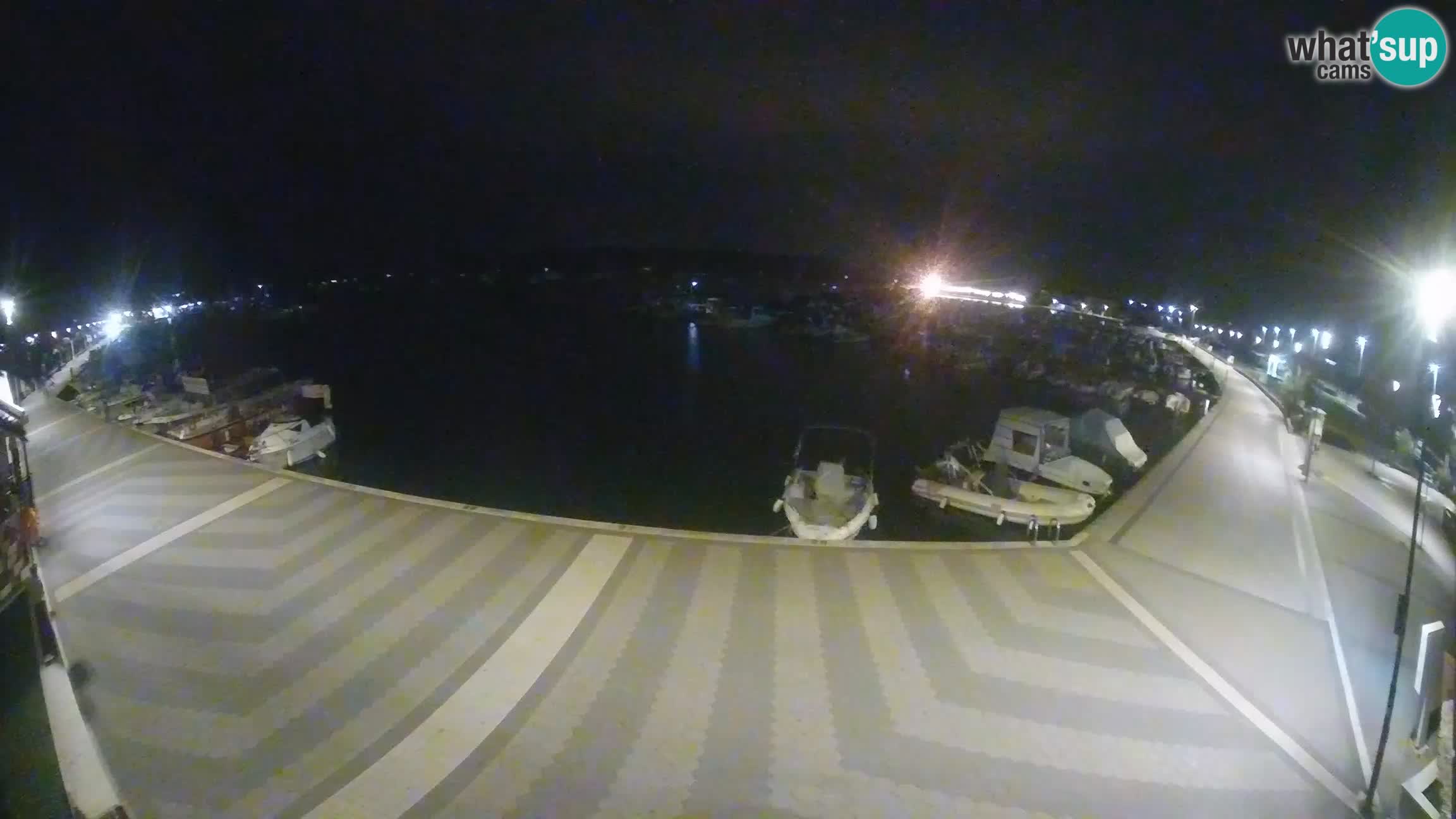 LIVE webcam Medulin marina