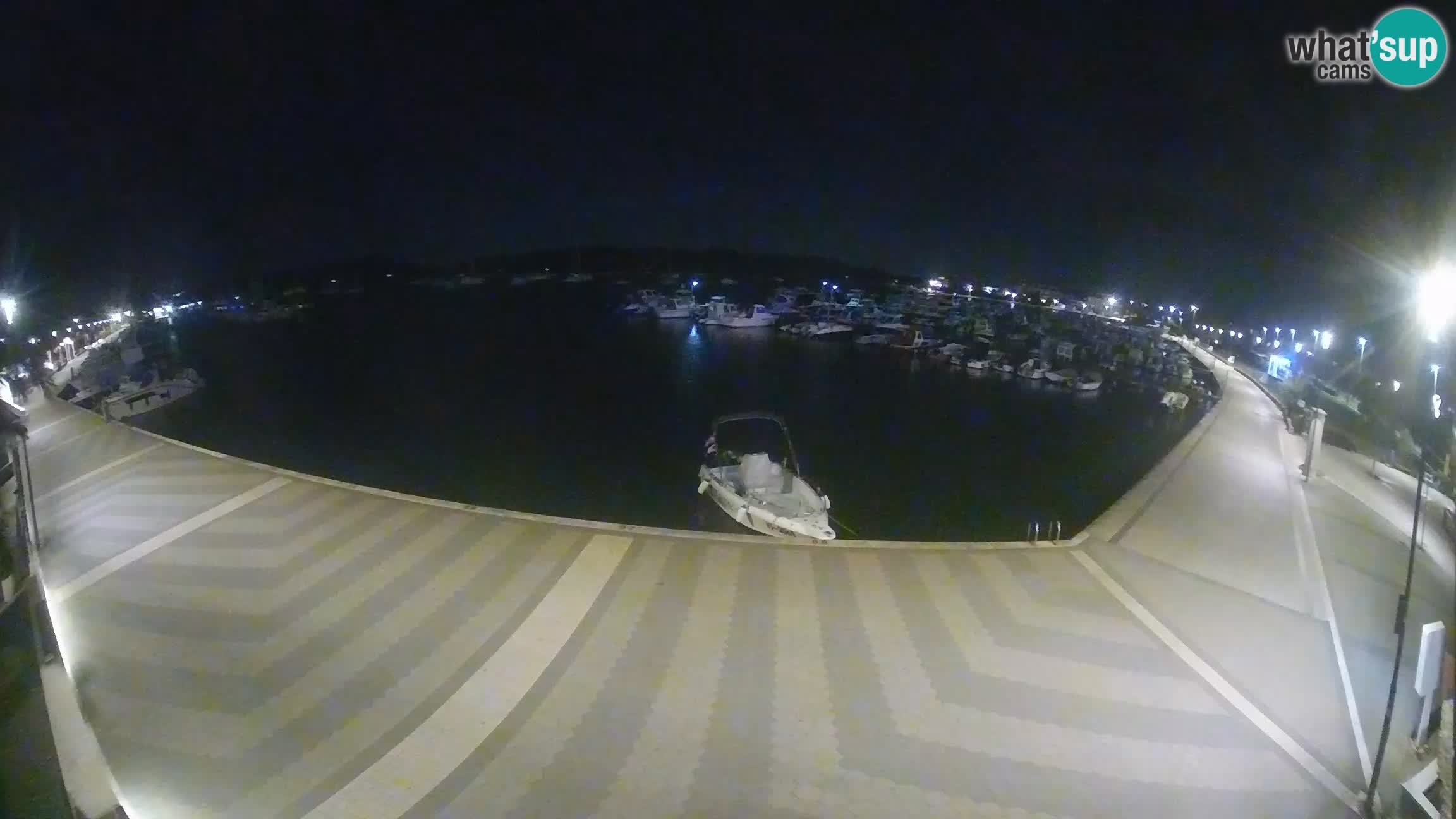 LIVE webcam Medulin marina