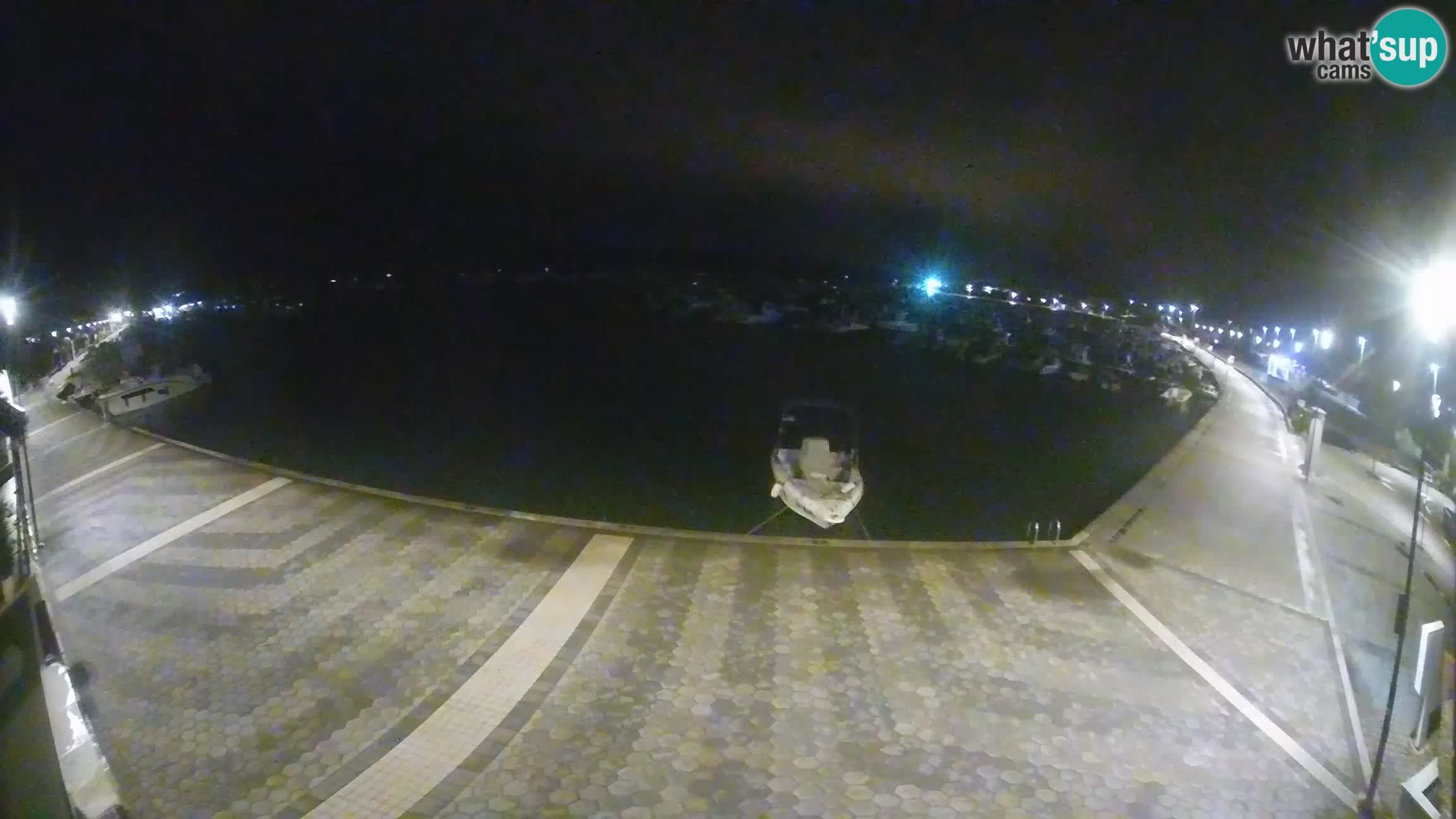 LIVE webcam Medulin marina