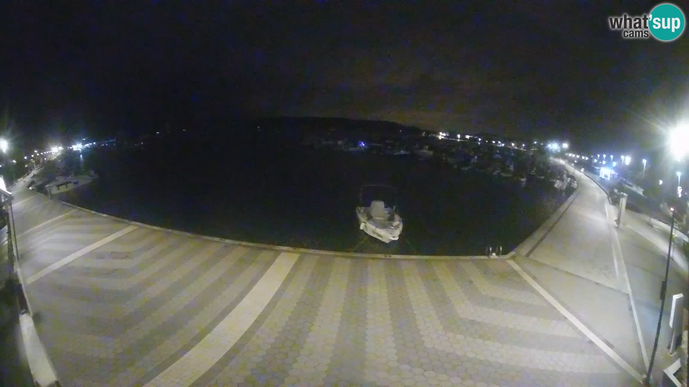 LIVE webcam Medulin marina