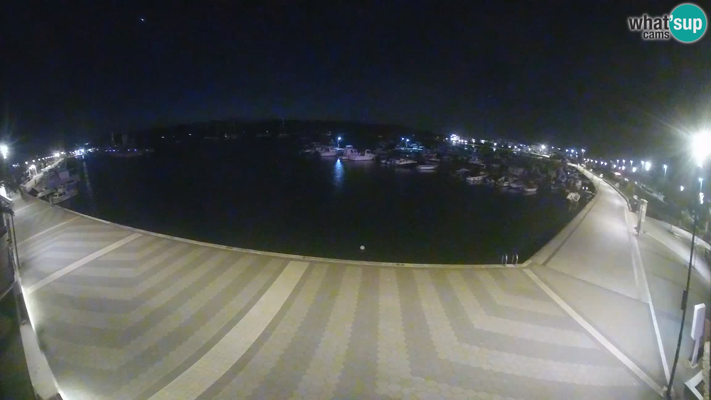 LIVE webcam Medulin marina