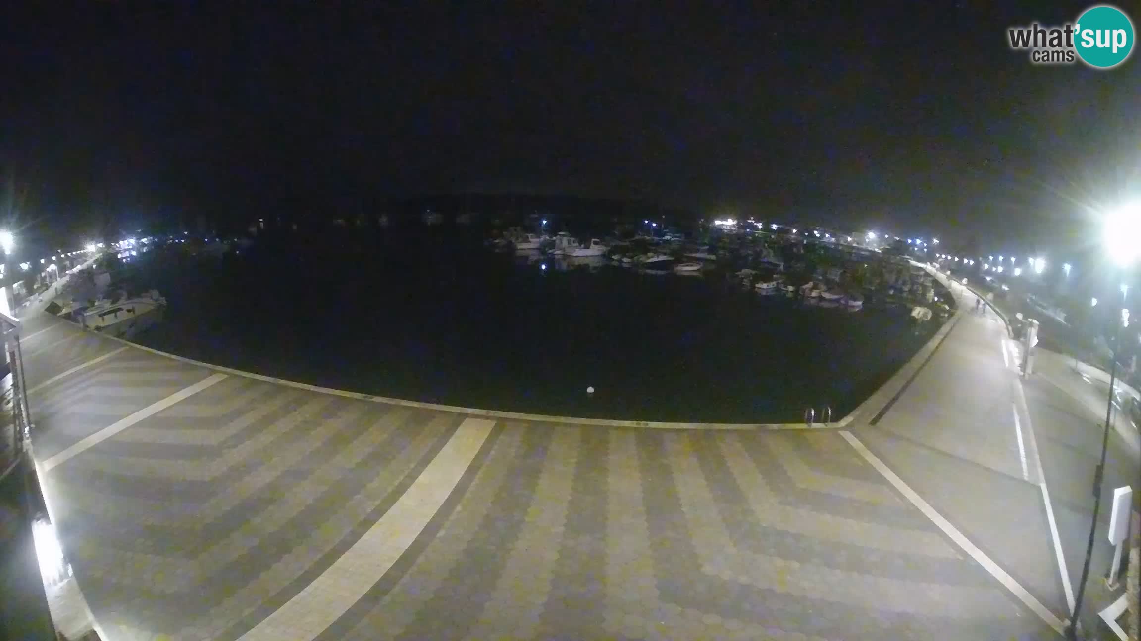 LIVE webcam Medulin marina