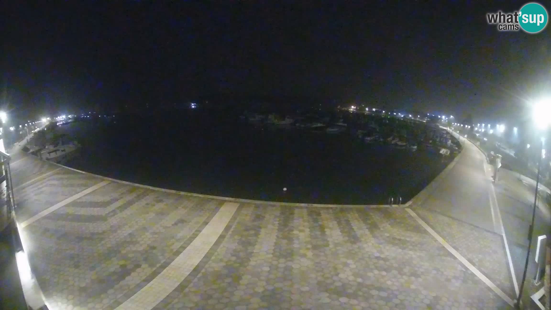 LIVE webcam Medulin marina