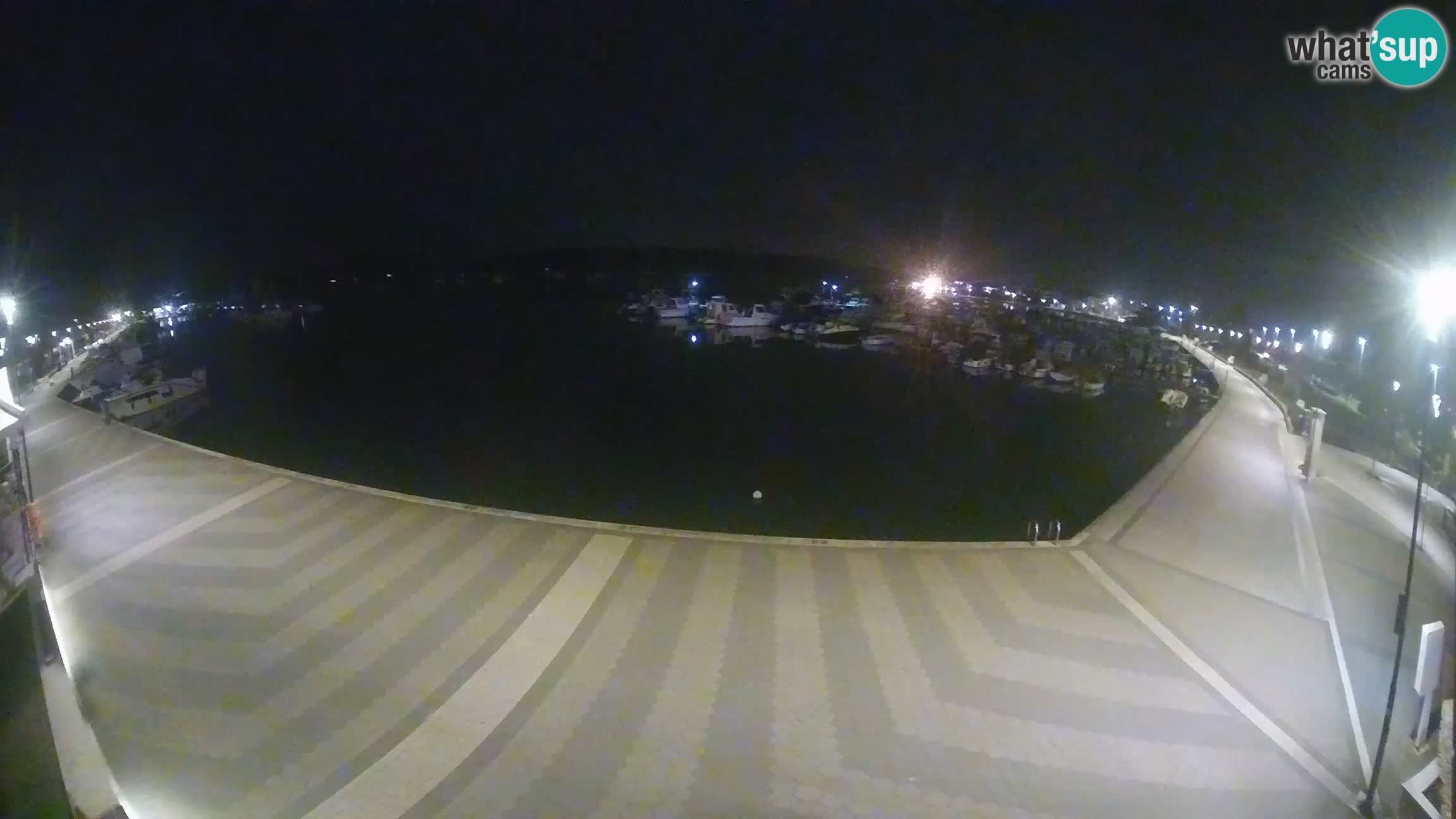 LIVE webcam Medulin marina