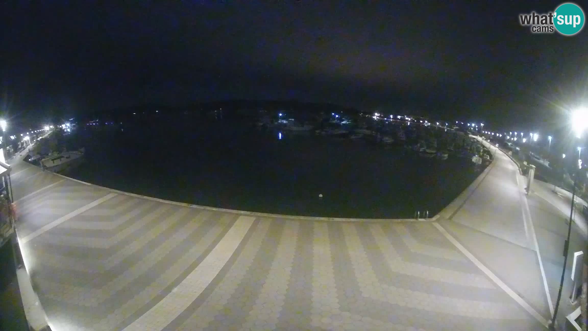 LIVE webcam Medulin marina