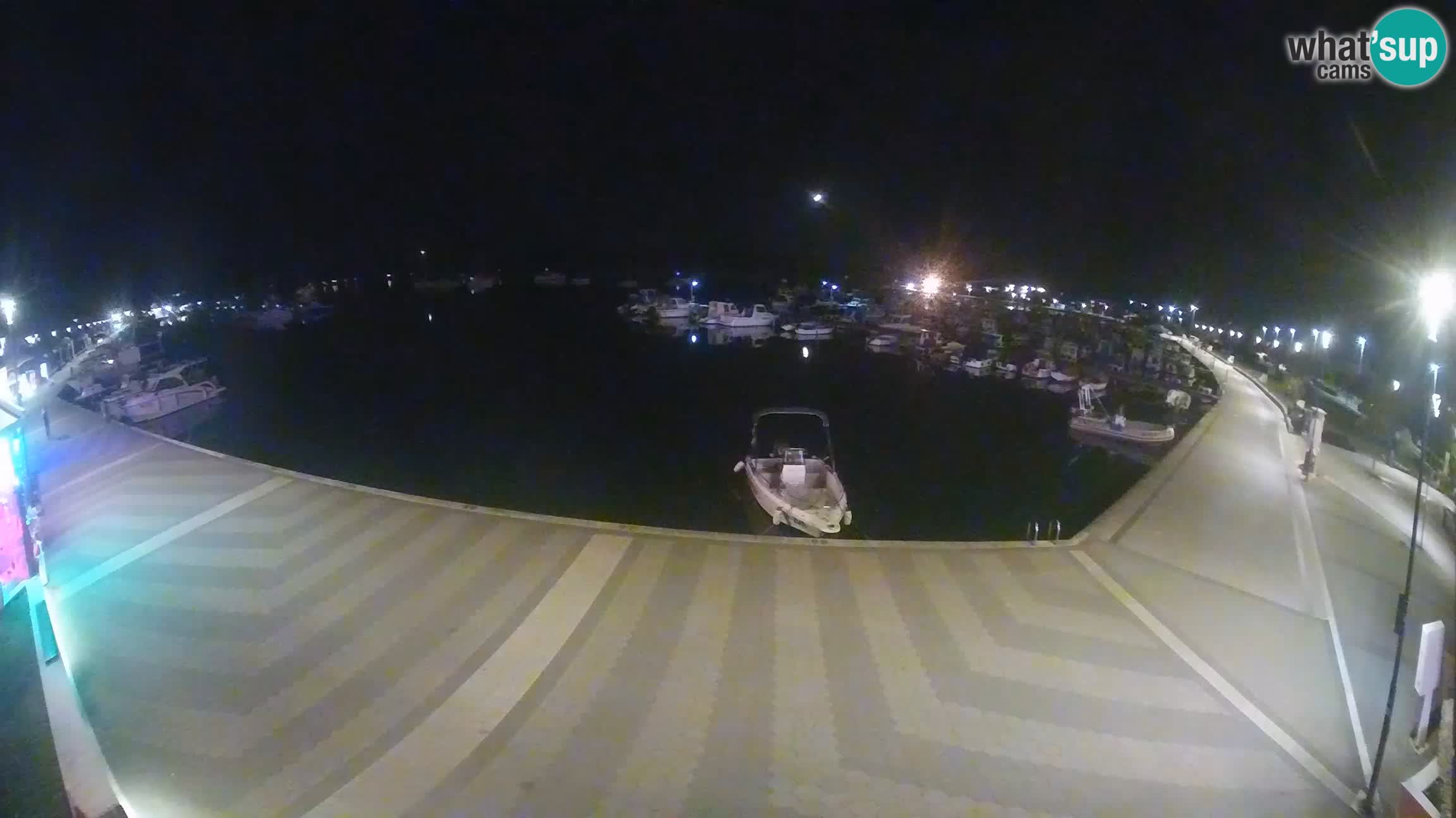 LIVE webcam Medulin marina