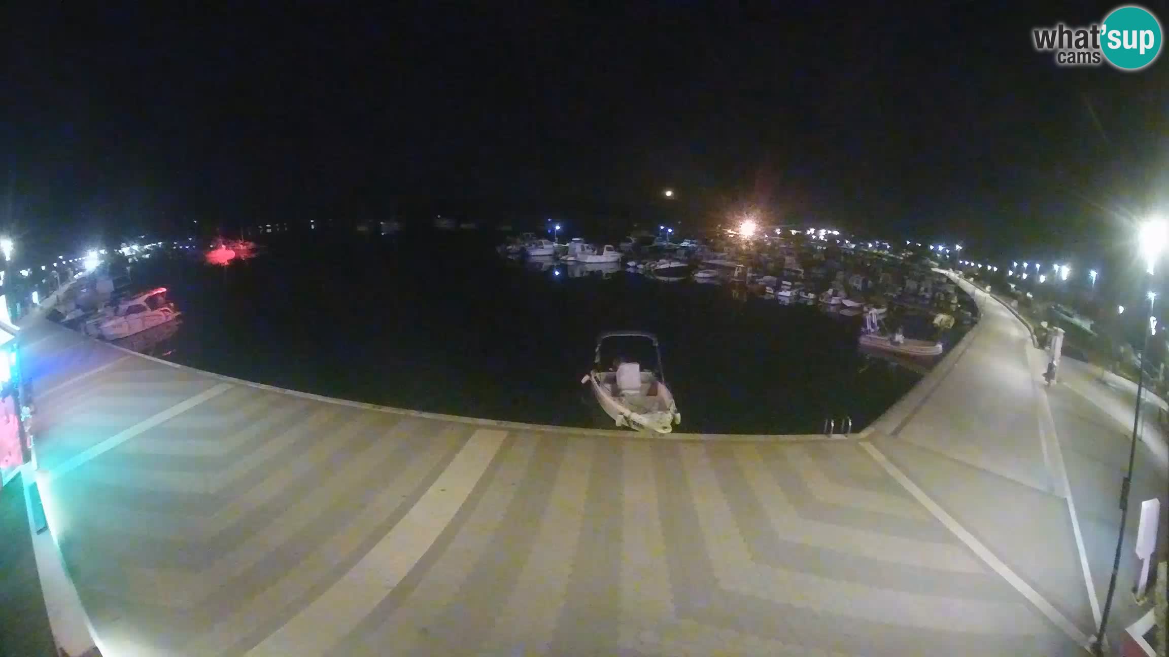 LIVE webcam Medulin marina