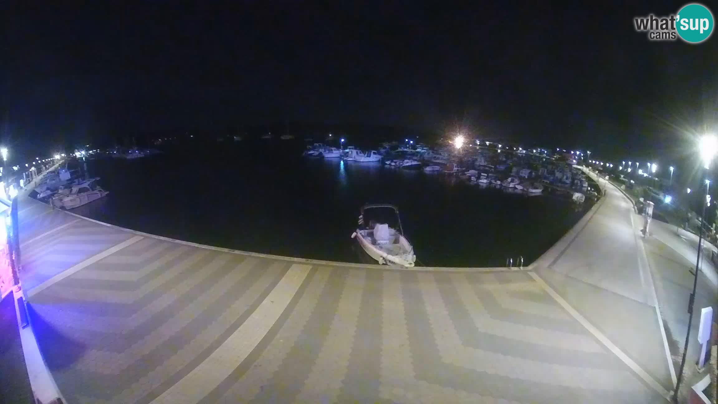 LIVE webcam Medulin marina