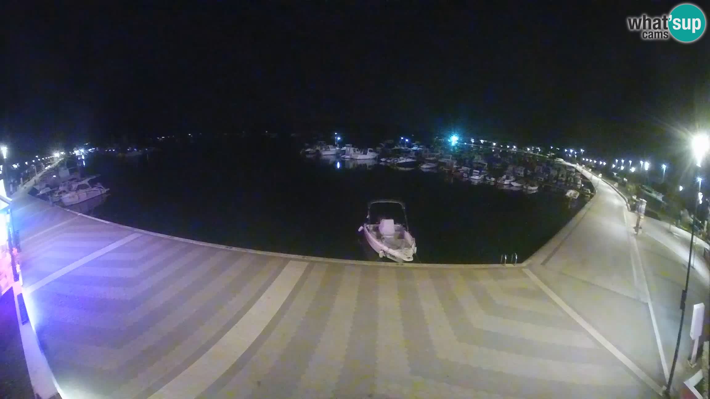LIVE webcam Medulin marina