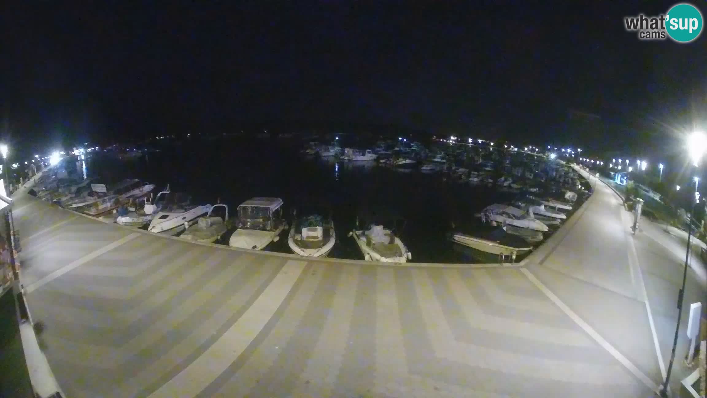 LIVE webcam Medulin marina