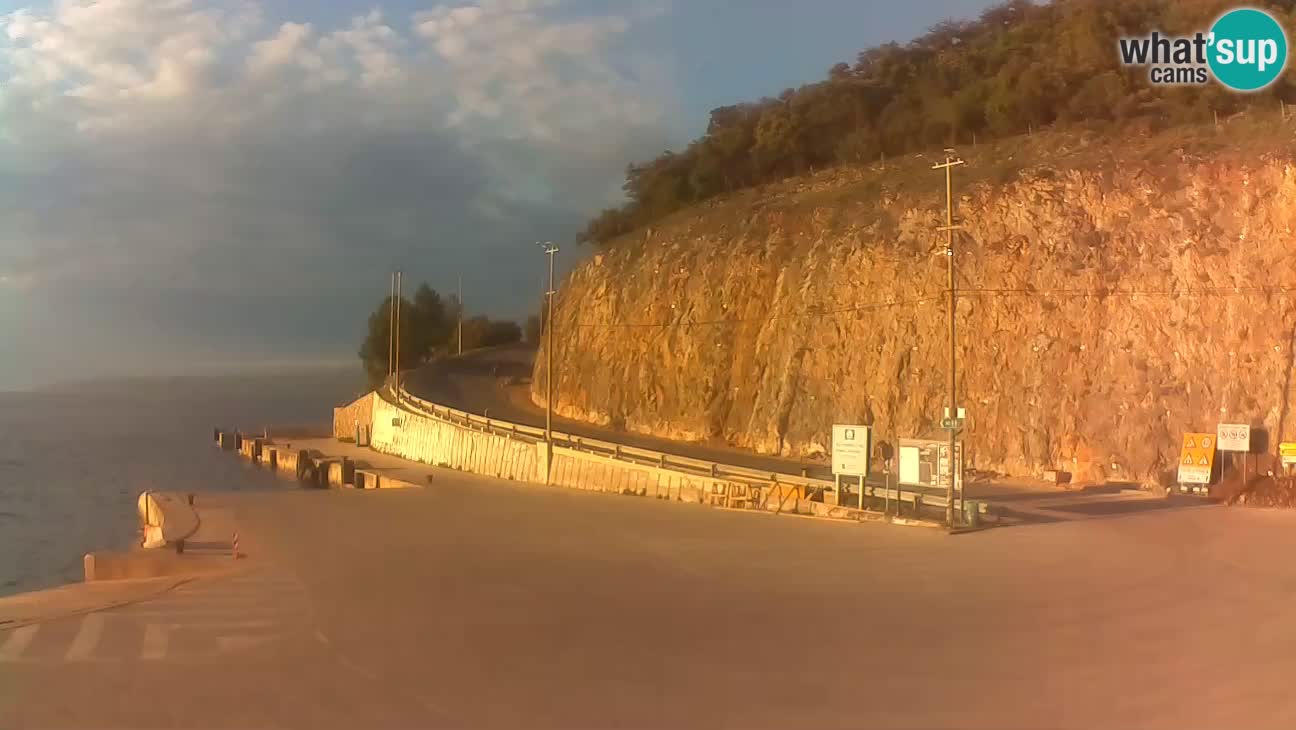 Île de Cres Webcam – port de ferry Merag – Krk