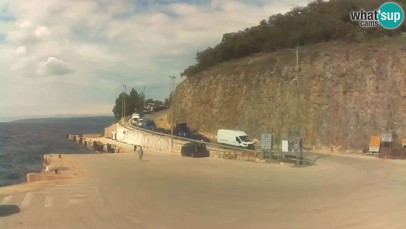 Webcam Cres – Ferry port Merag – Krk on Cres island
