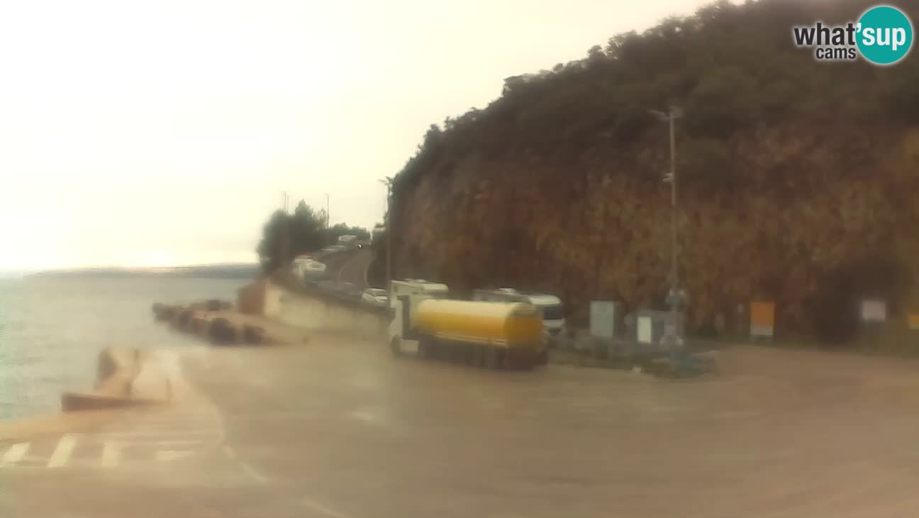 Webcam Cres – Ferry port Merag – Krk on Cres island